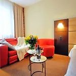 DOBRUK APARTAMENTY DIWA w CZTEROGWIAZDKOWYM HOTELU